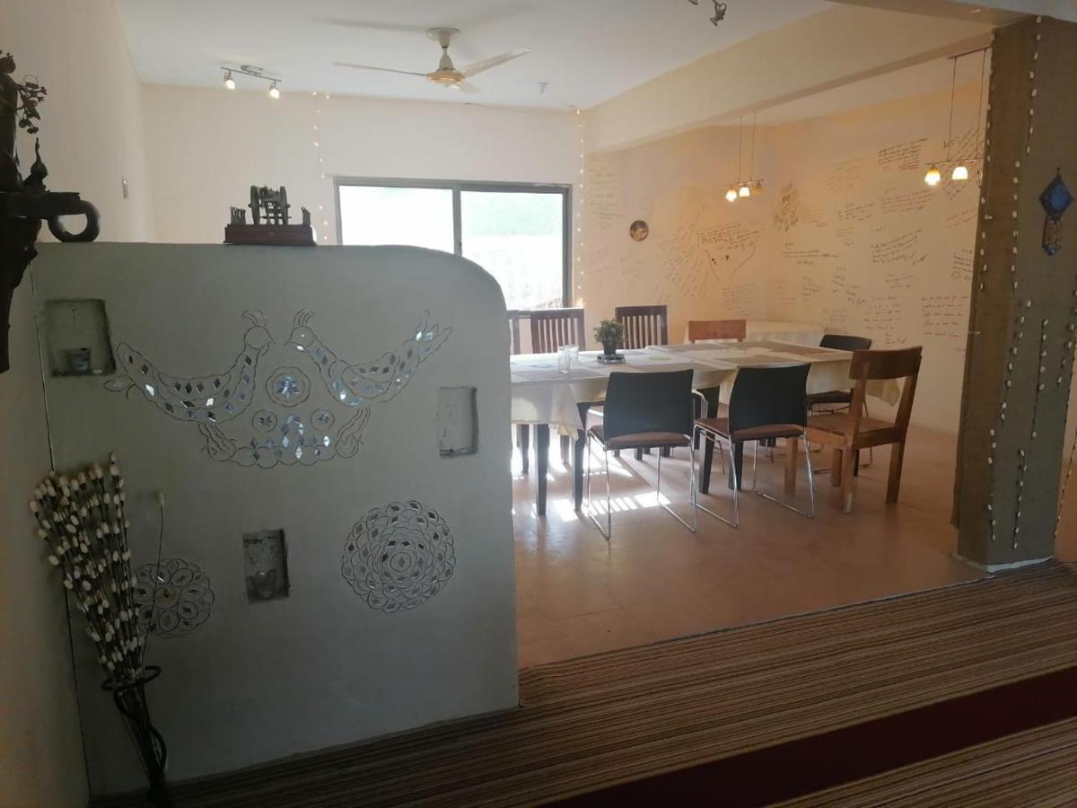 Indus View Hotel 锡卡都 外观 照片