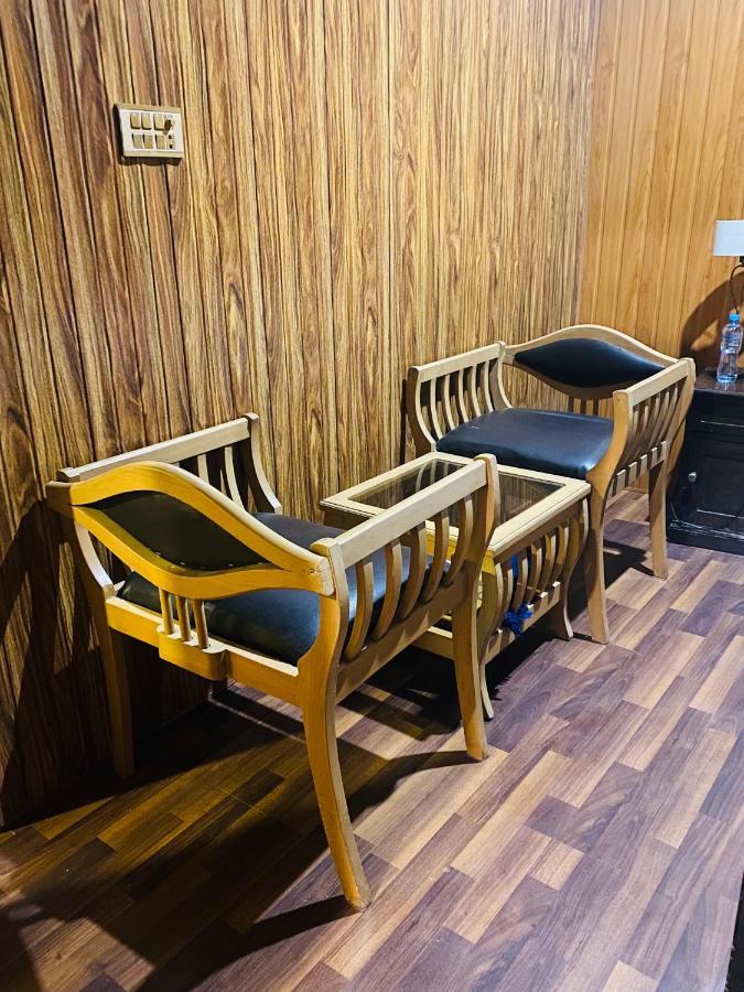 Indus View Hotel 锡卡都 外观 照片